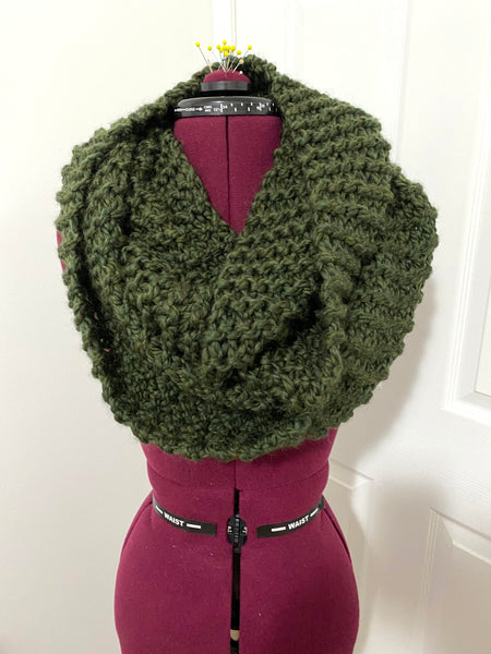 Forest Green Chunky Infinity Scarf